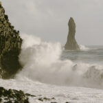 Reynisfjara black sand beach and Dyrhólaey cliffs on Iceland’s South Coast, where waves, basalt columns and puffins meet the Atlantic Ocean.